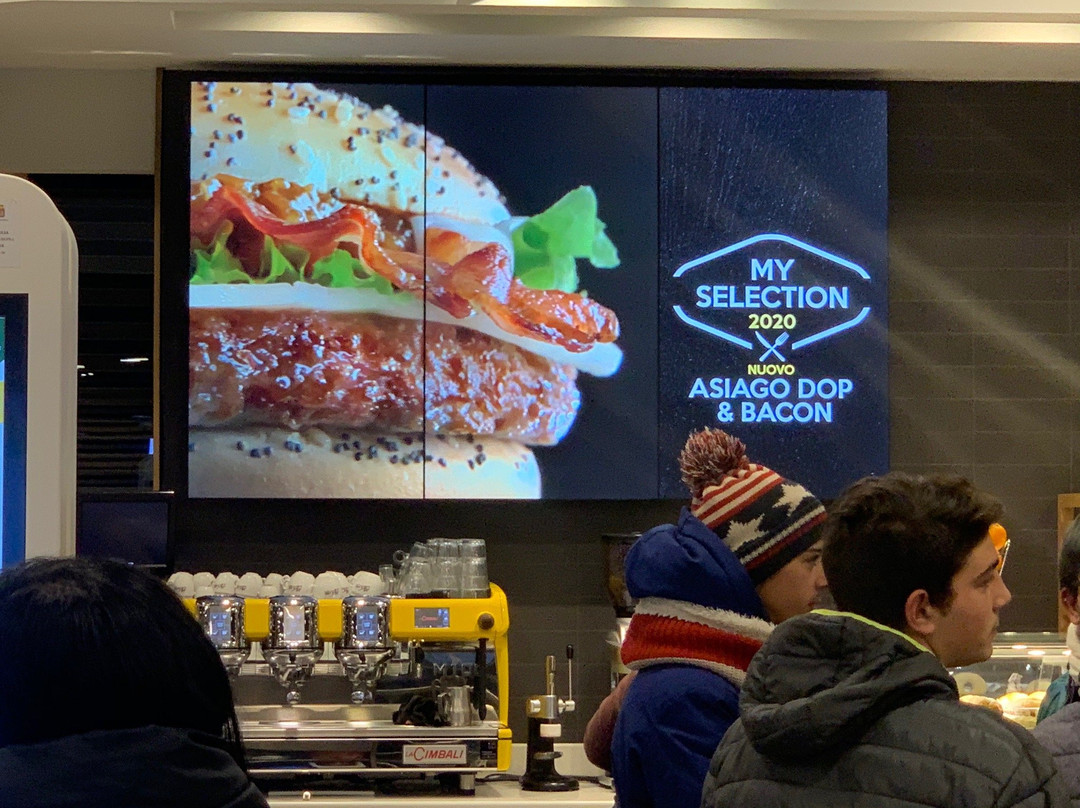 Parco Commerciale di Casamassima-卡萨马西马必去景点