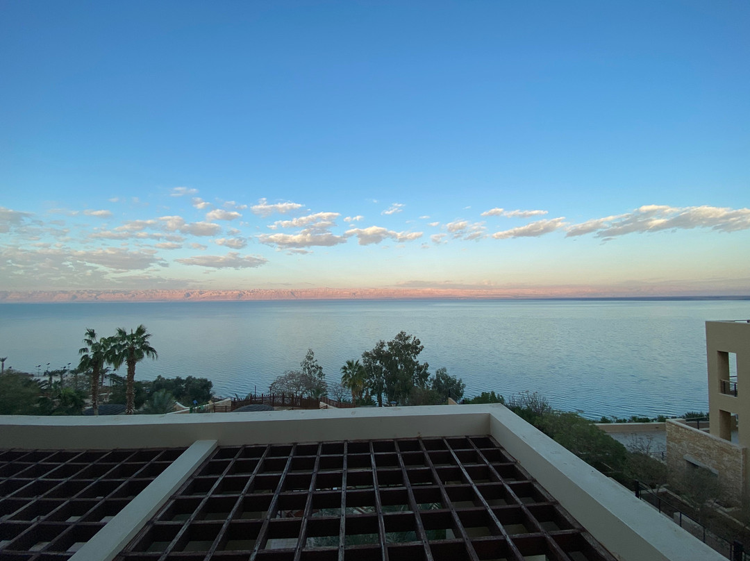 约旦峡谷万豪度假水疗酒店 主图