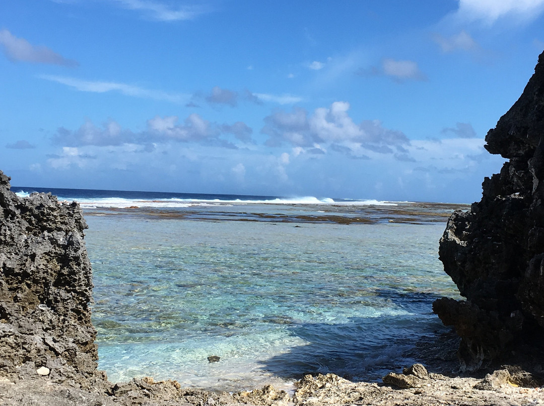 Plage La Cloche de Hina景点图片