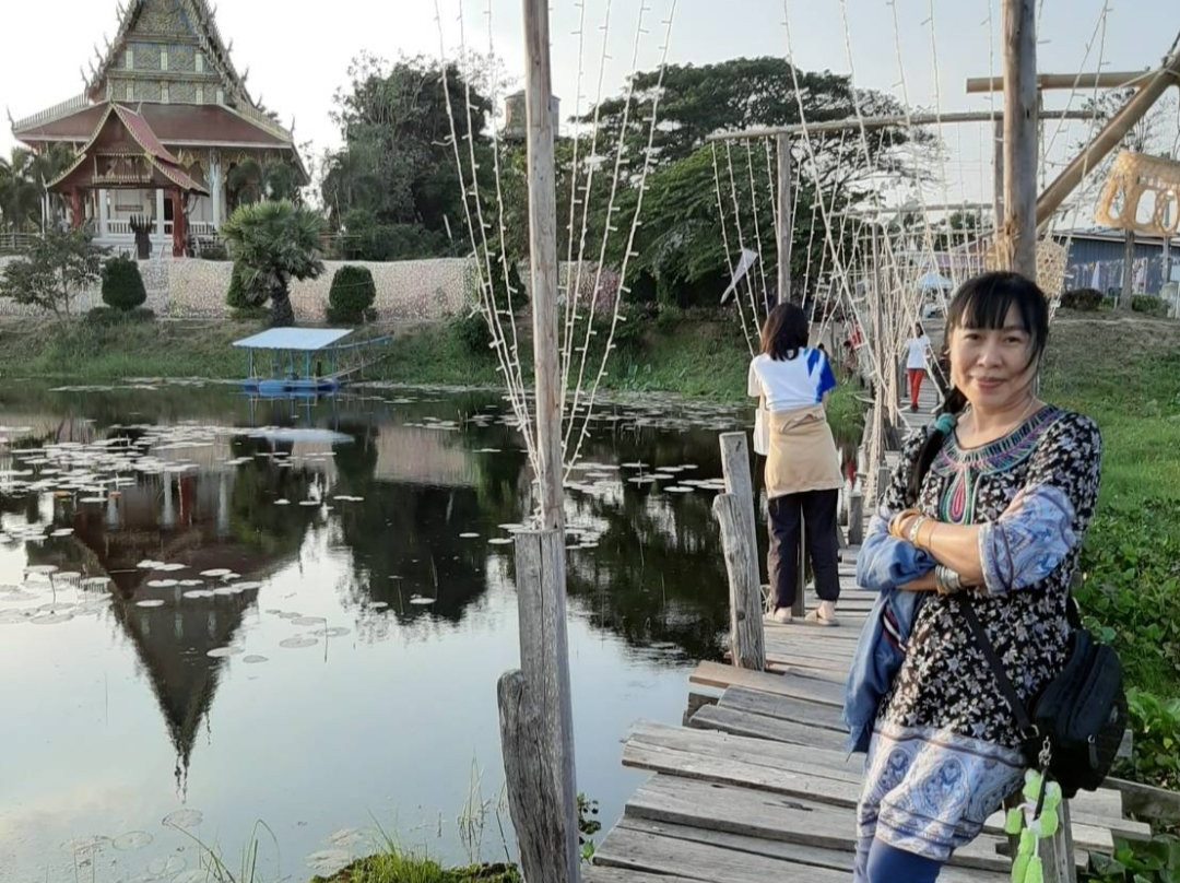 Kae Dam Wooden Bridge景点图片