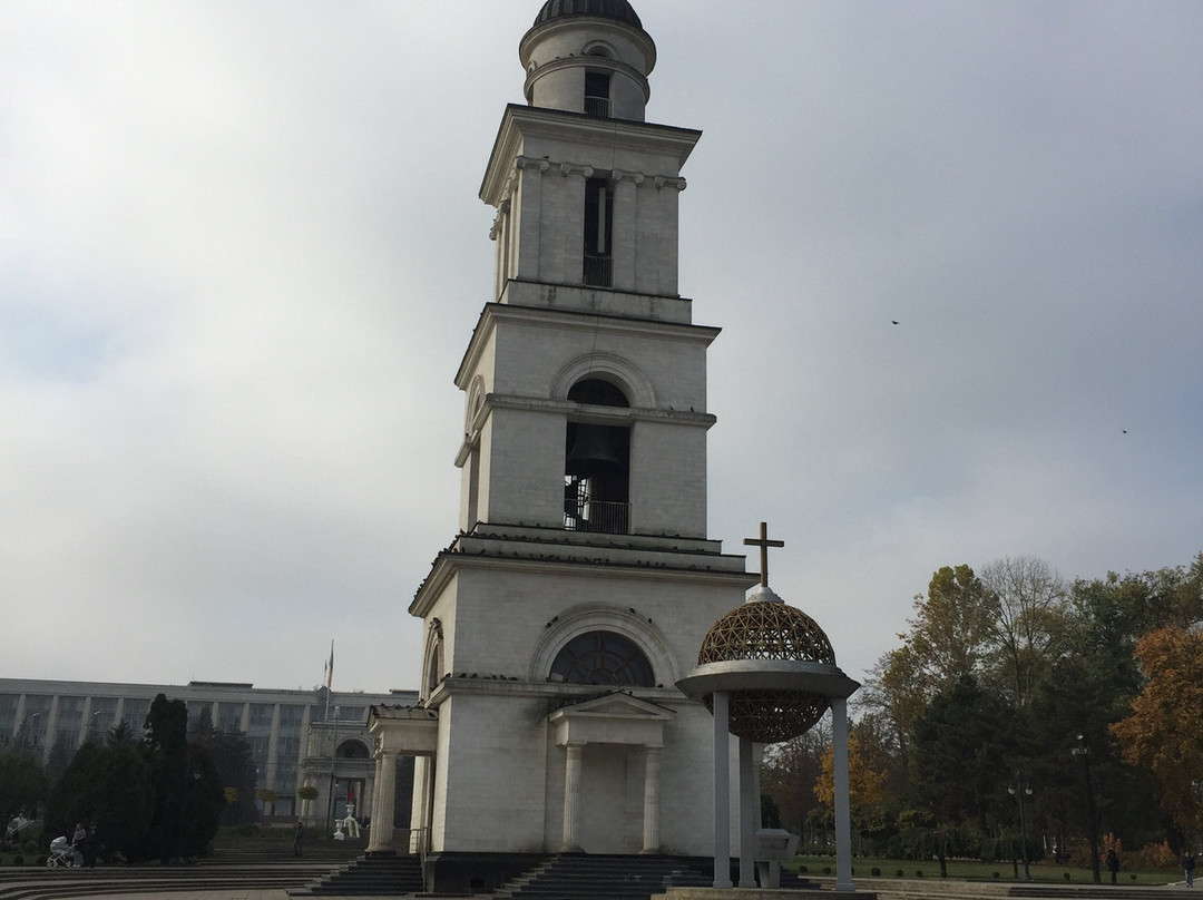 Parcul Catedralei-基希讷乌必去景点