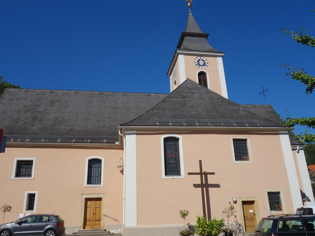 Kirche Kloch-Kloch必去景点