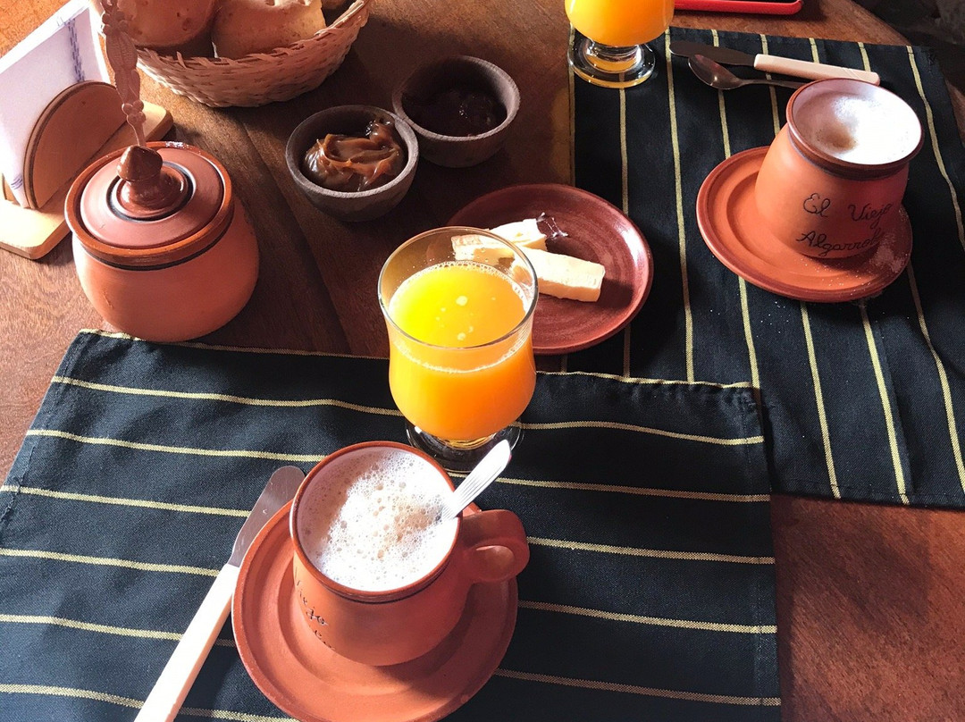 El Viejo Algarrobo主图