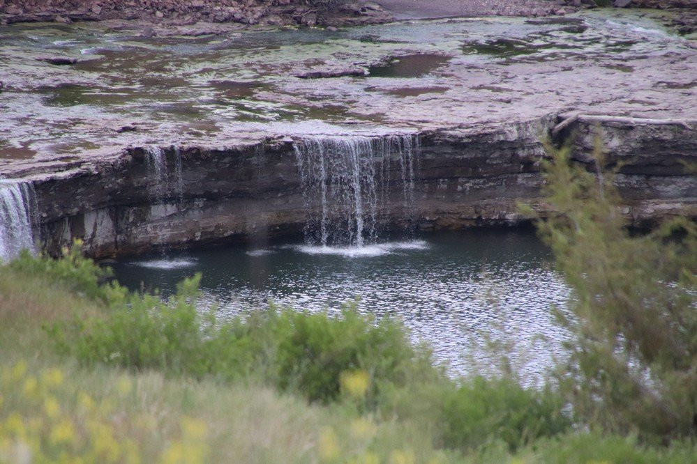 The Crooked Falls-大瀑布市必去景点