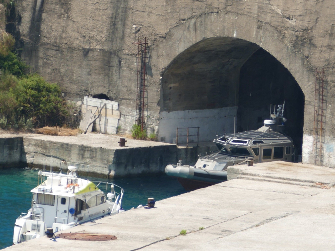 Submarine Bunker景点图片