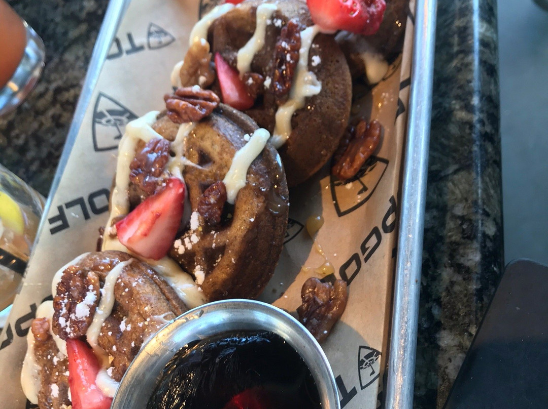 Topgolf Loudoun景点图片