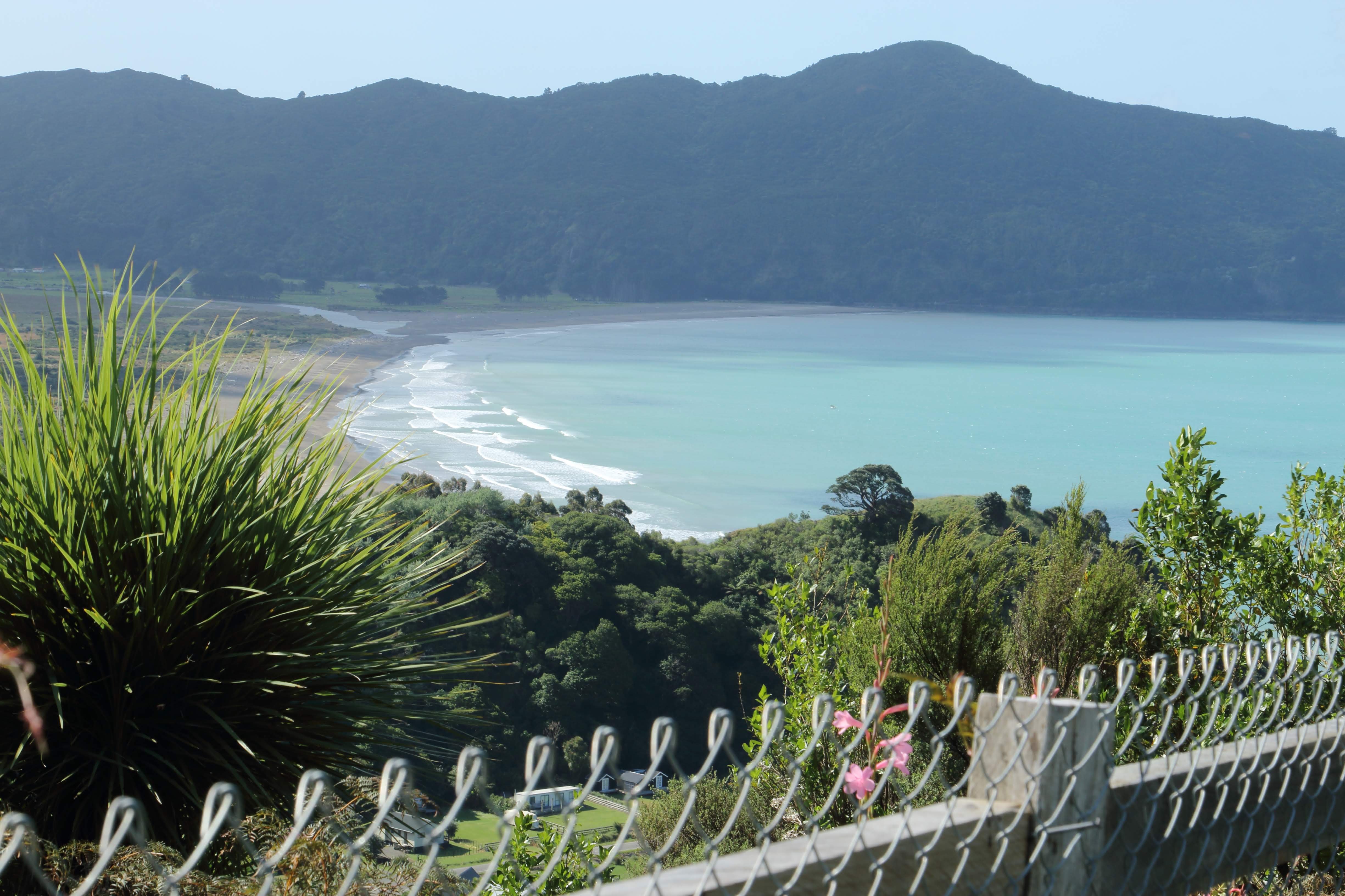Hicks Bay Motel Lodge-浴室