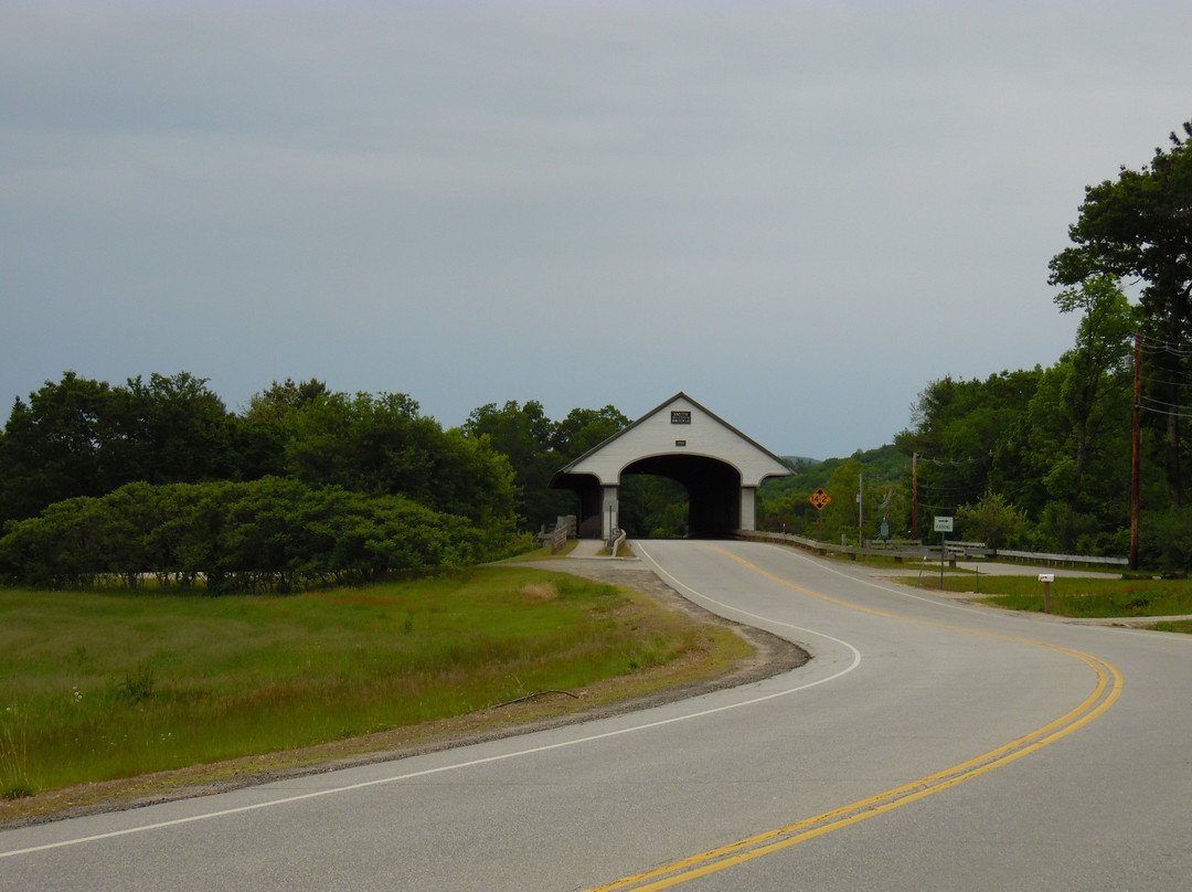 Smith Covered Bridge-Plymouth必去景点