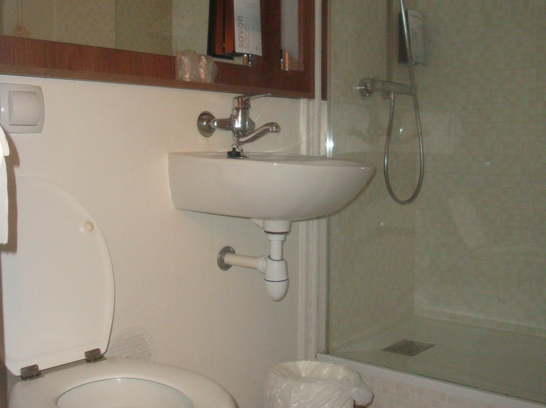 钟楼宝纳酒店主图