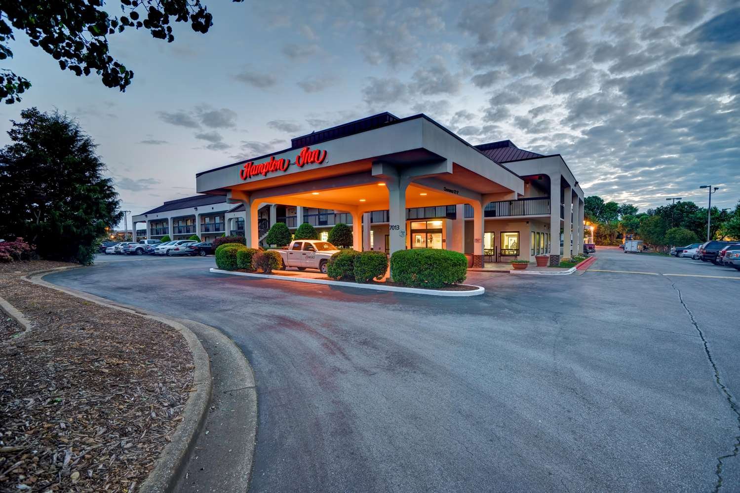 Hampton Inn Cleveland-Westlake-官方