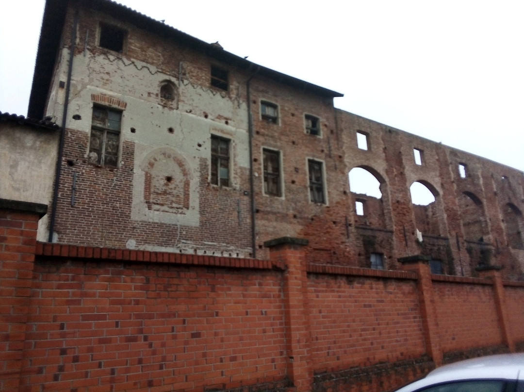 Rocca dei Caccia-Castellazzo Novarese必去景点