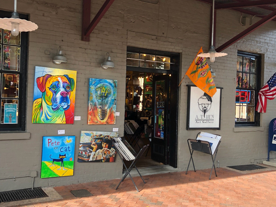 A. T. Hun Gallery-萨凡纳必去景点