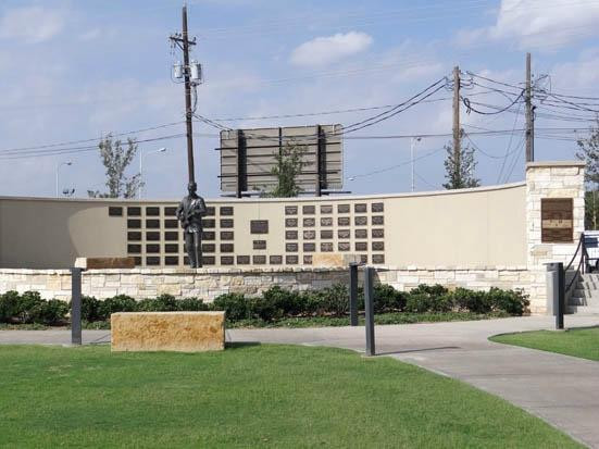 Buddy Holly Statue and West Texas Walk of Fame景点图片