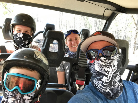 Black Hills Outdoor Fun-拉皮德城必去景点