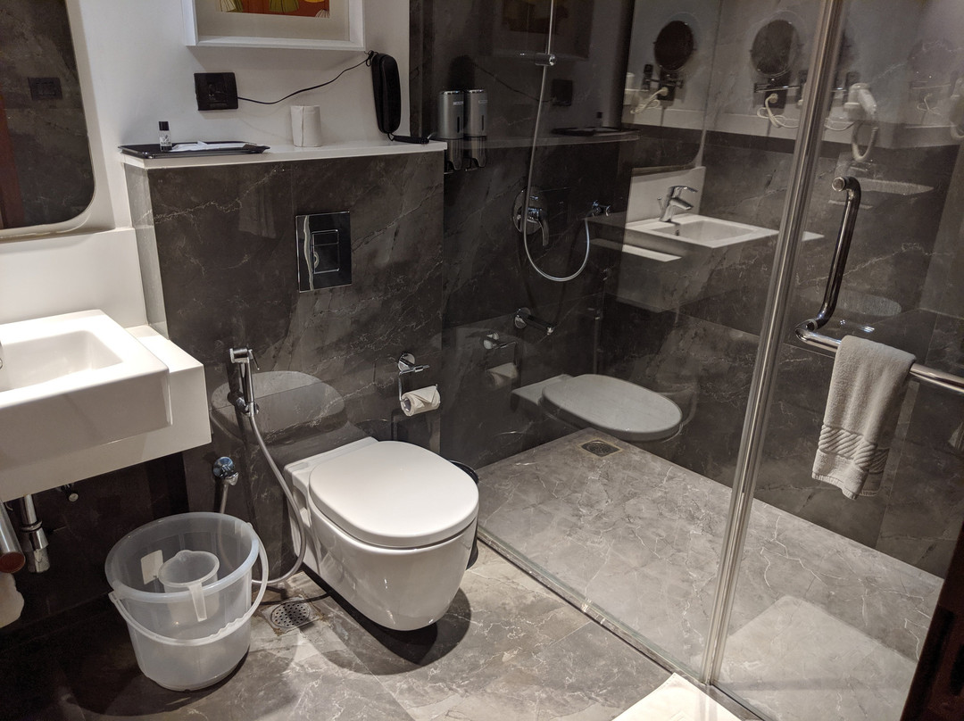 Southend by TGI主图