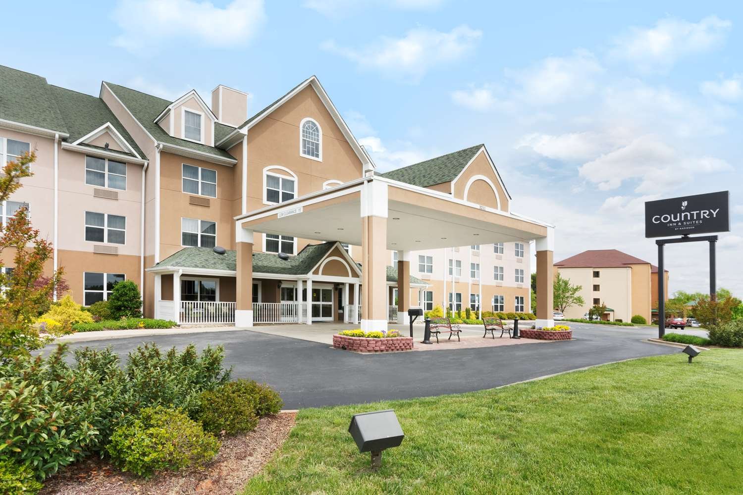 Country Inn & Suites by Radisson, Burlington (Elon), NC-官方