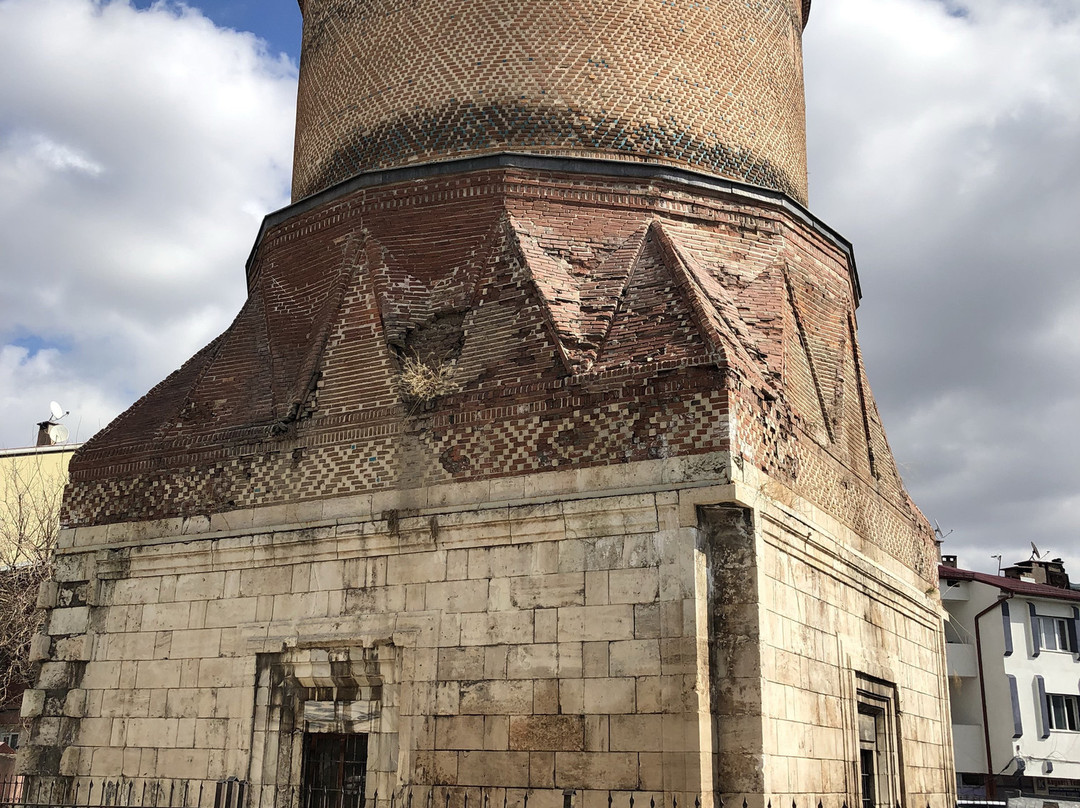 Seyh Hasan Bey Kumbeti (Guduk Minare)-Sivas必去景点
