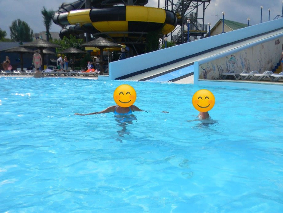 Zolotoi Plyazh Water Park景点图片