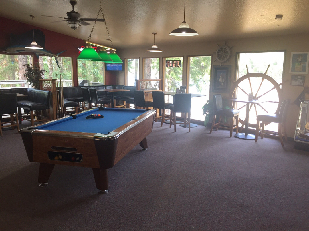 Lost Creek Lake and Marina-Trail必去景点