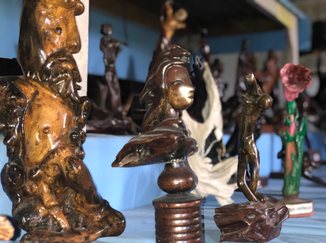 Root Art Gallery-Kamalamai必去景点