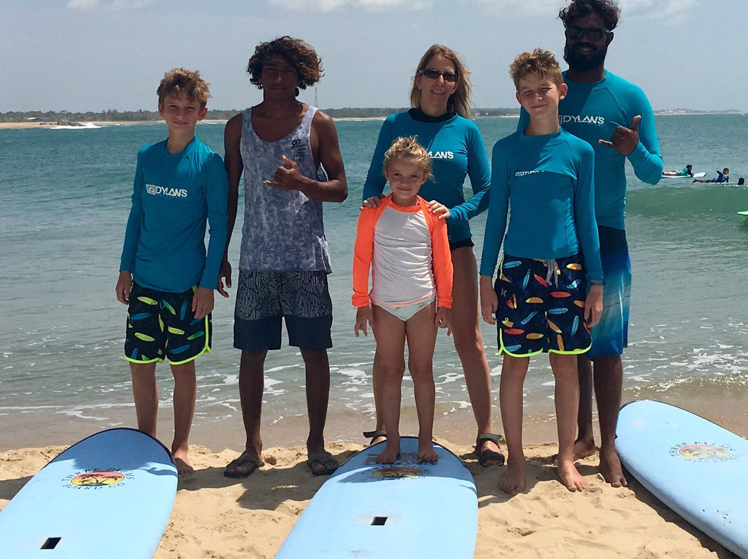 Dylan's Surf Company-阿鲁甘湾必去景点