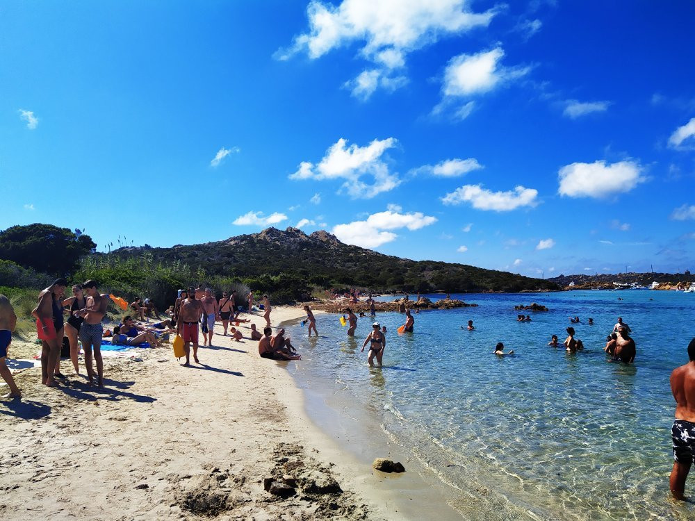 Spiaggia di Cavalieri-Budelli必去景点