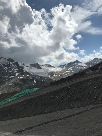 Mount Elbrus景点图片