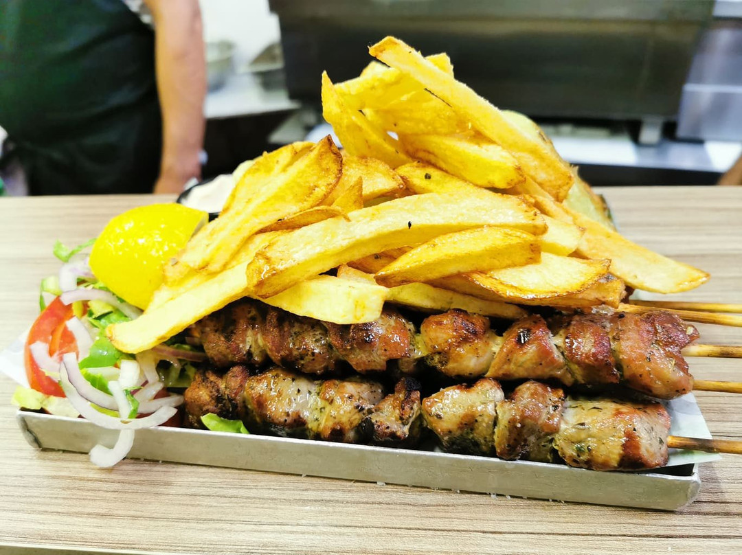Souvlaki O Zoumeros