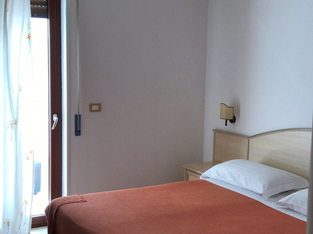 Hotel Corallo Torre Santa Sabina主图