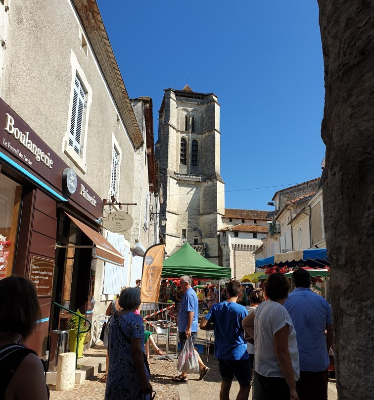 Eglise de Saint Astier景点图片