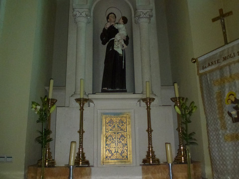 Franjevacki Samostan Blazene Djevice Marije-玛卡沙必去景点