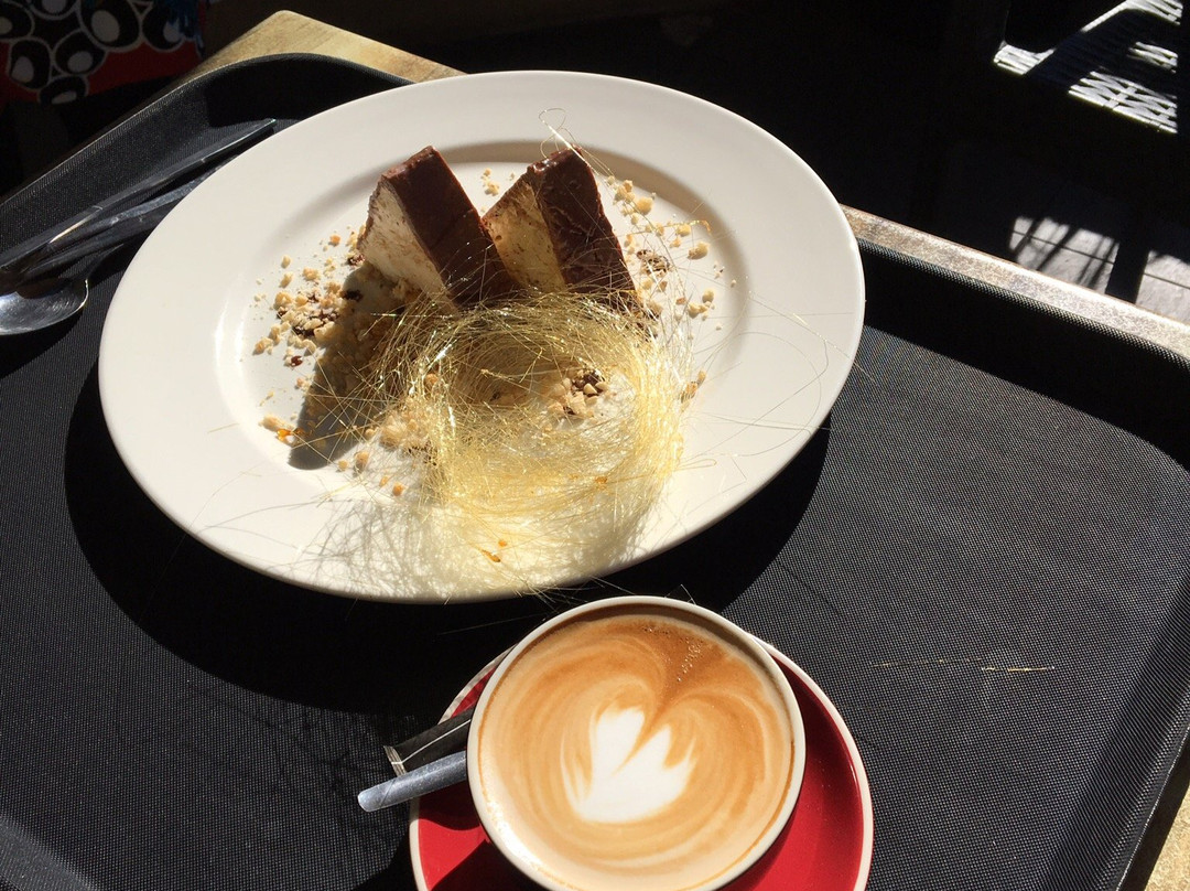 The Royal Hotel Springwood主图