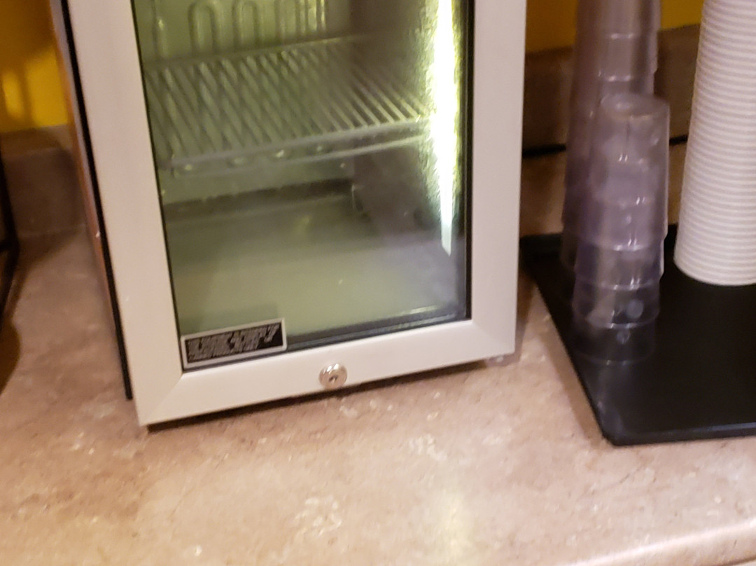 Travelodge Suites Moncton主图