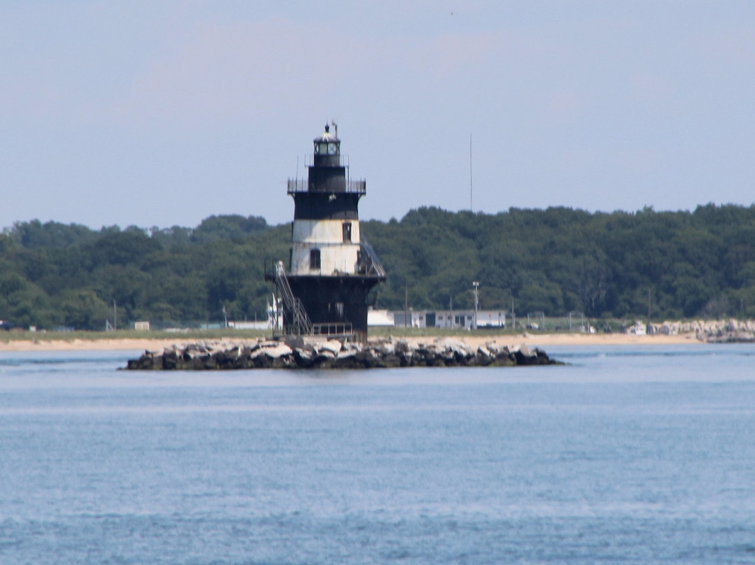 Orient Point Lighthouse景点图片