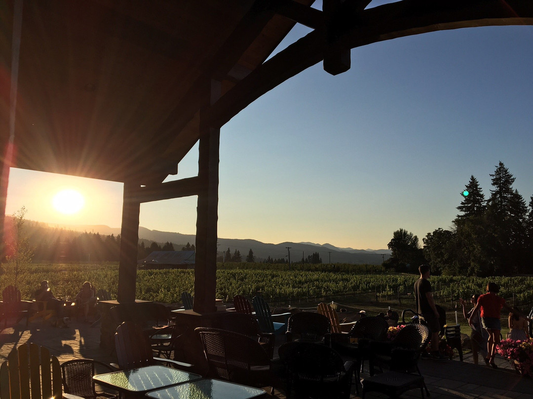 Stave & Stone Winery - Downtown Tasting Room-胡德里弗必去景点