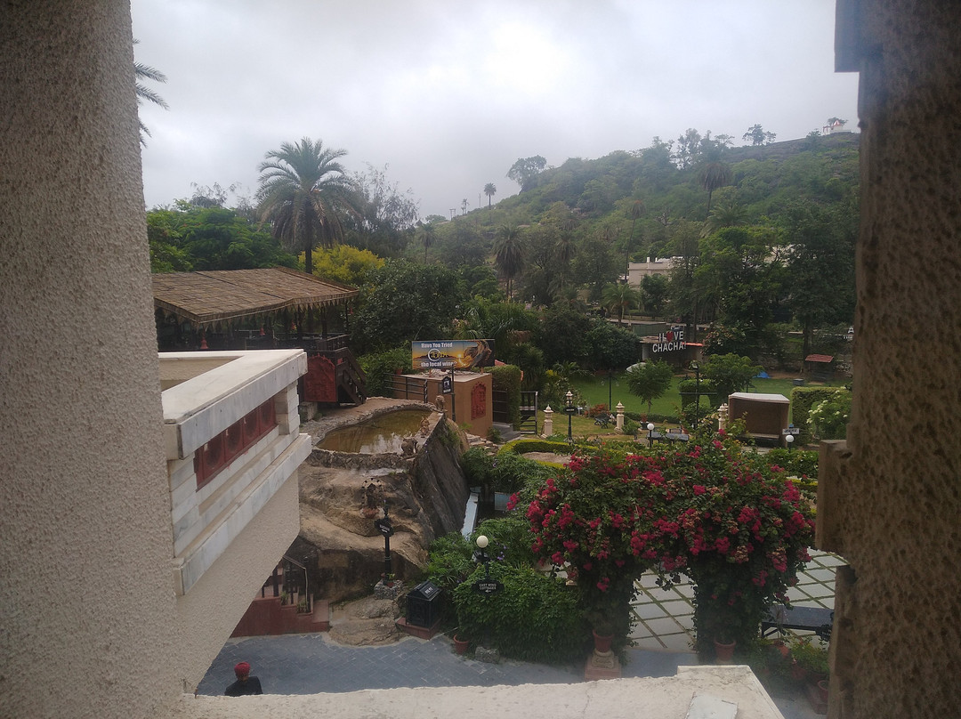 Chacha Inn The Garden Retreat主图