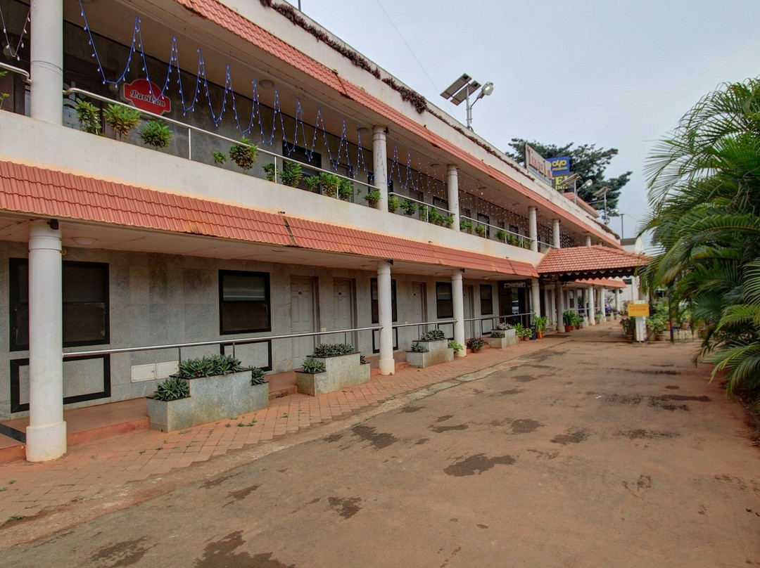 OYO 22528 Hotel Travel Inn主图