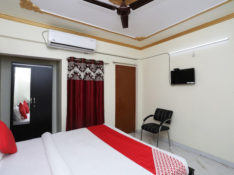 OYO 23463 Ar Square主图