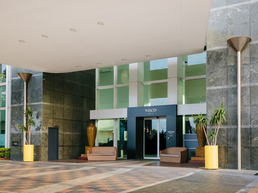 黄金海岸水印水疗酒店主图