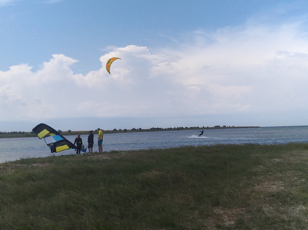 Kite Surfing School Tochka Otriva景点图片