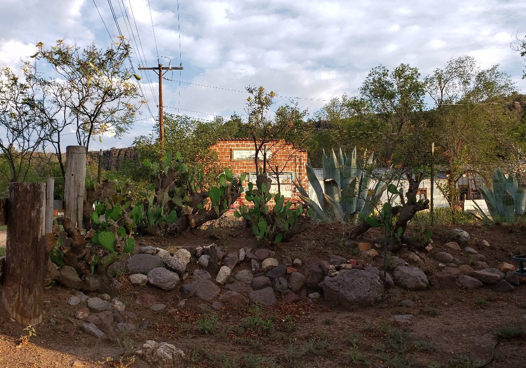 Overland Trail Campground and RV Park