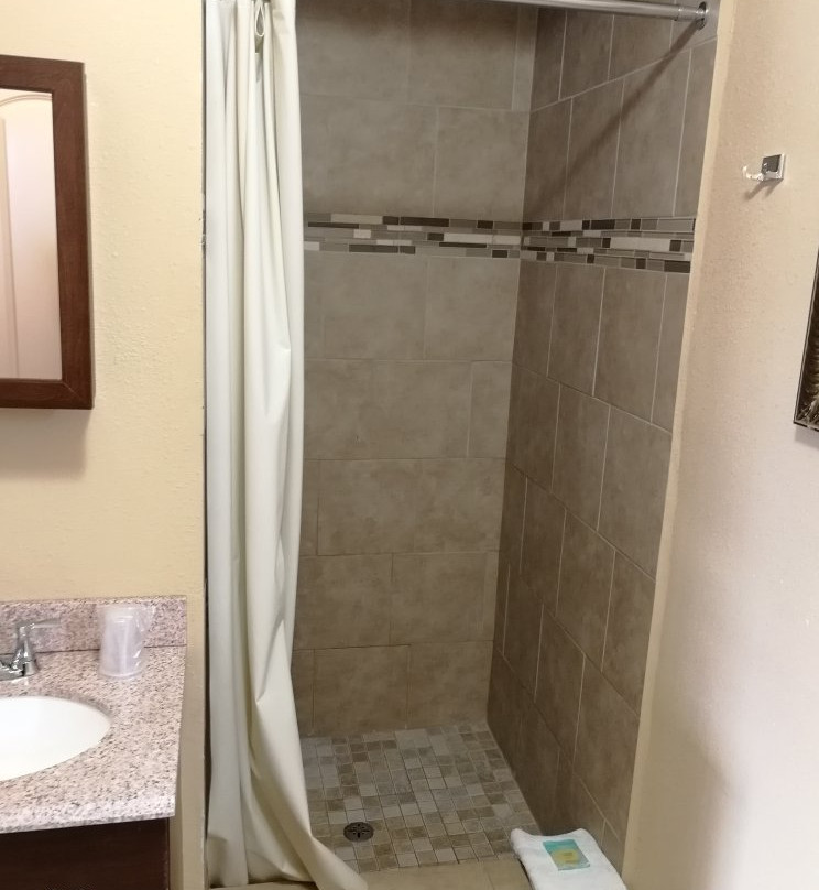 Americas Best Value Inn Porterville主图