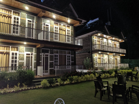 卡姆纳山度假村主图