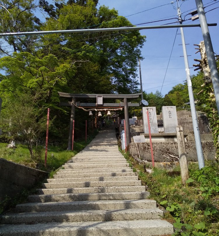 Tsurugi Shrine-三好市必去景点