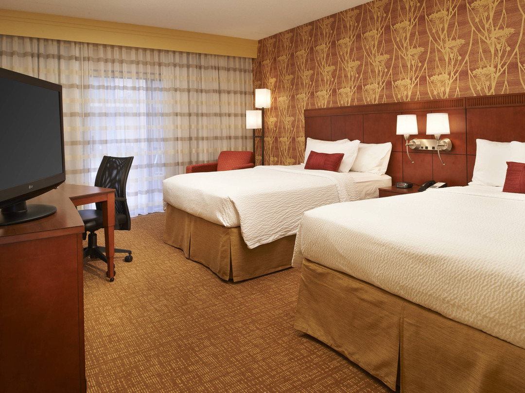 Courtyard by Marriott Toledo Airport Holland主图