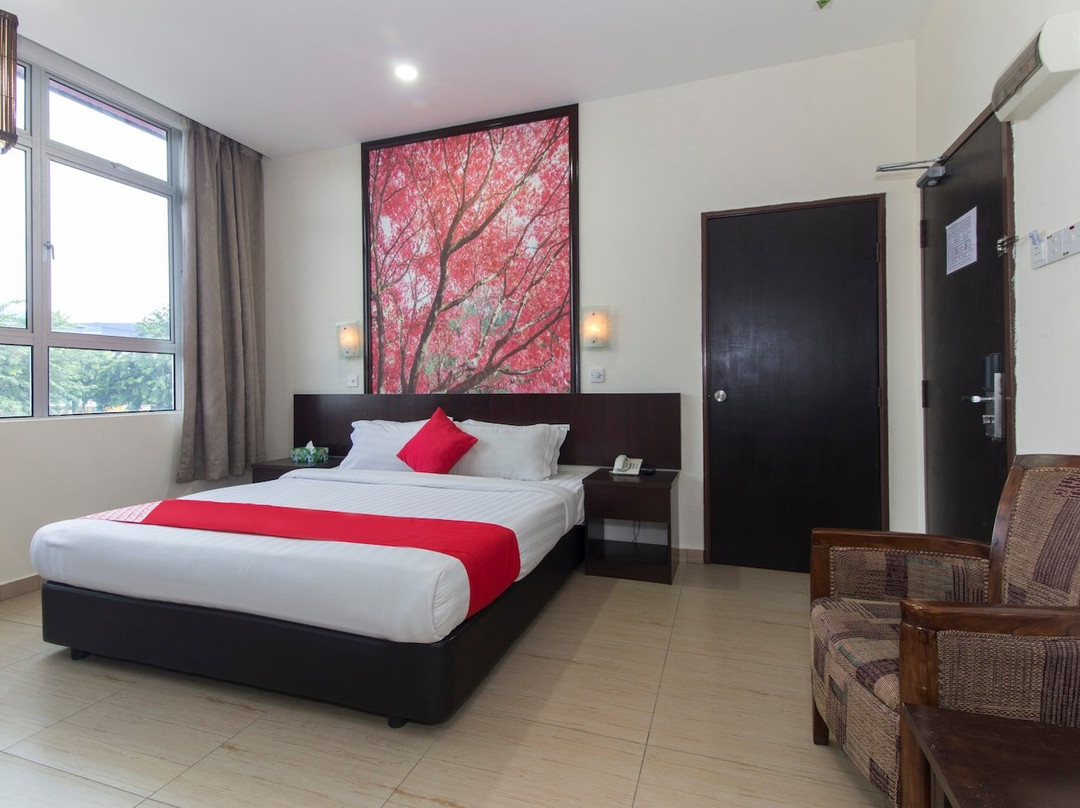 OYO 498 D&f Boutique Hotel Senawang主图