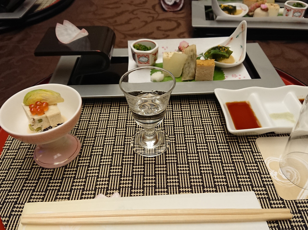 青山大和旅店主图