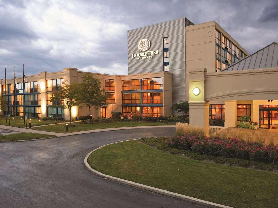 DoubleTree by Hilton Hotel Chicago - Arlington Heights主图