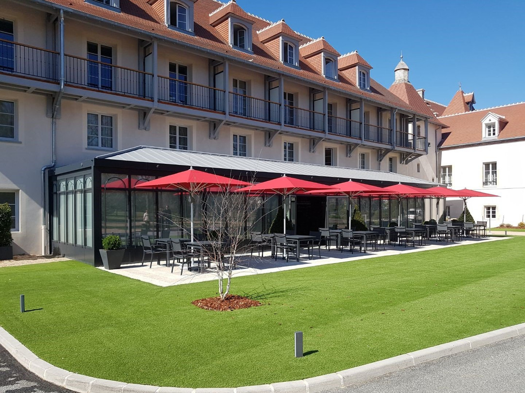 Château Saint-Jean主图