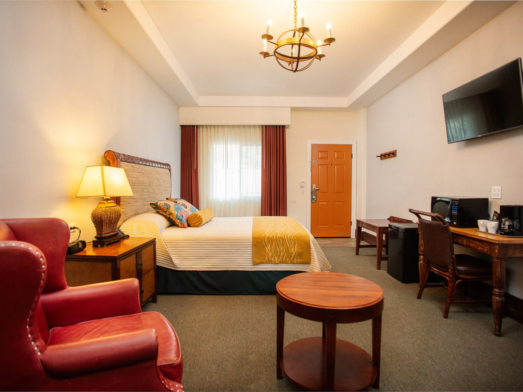 Hotel Hacienda Santana主图